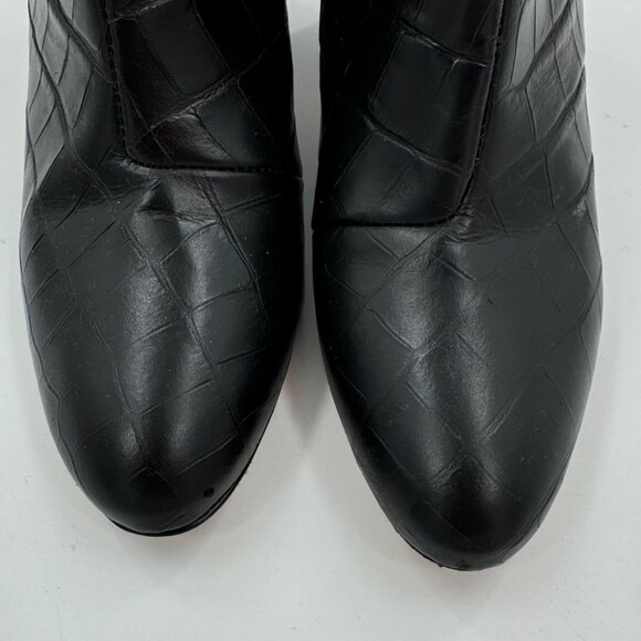 Black Schutz Crocodile-Embossed Leather Ankle Boots Size 8B With Side Zipper - Picture 4 of 12